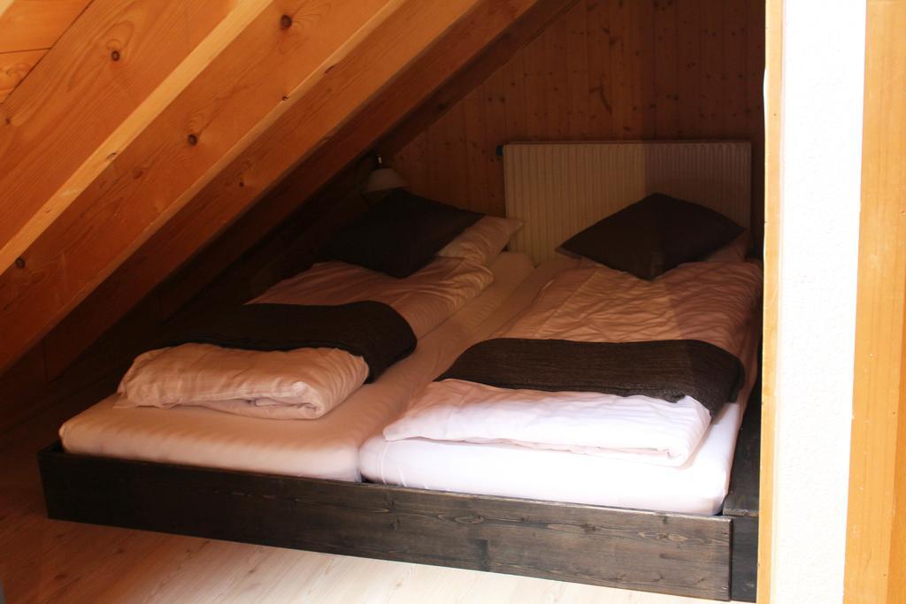La Pierre à Catillon Moleson Chambre photo